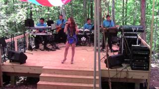 Dem Lao Xao   Anh Minh   8 25 13 Thien Vien Xa Loi