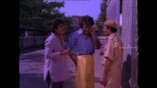 Raja Chinna Roja - Rajinikanth tries for acting opportunity