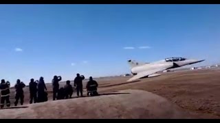 VUELO RASANTE Mirage ARGENTINA Ultimos Vuelos - INCREIBLE-Rio Gallegos 2015