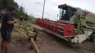Oтцепляем жатку от комбайна CLAAS /Moldova