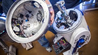 The Anatomy of an R2-D2 Astromech Droid!