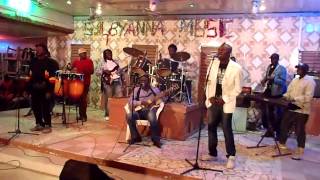 Beral Mbaïkoubou - Razolo