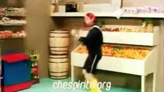 Kiko bailando El Tamalero