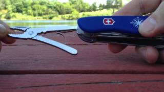 Victorinox Skipper lock blade Swiss Army knife review
