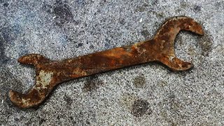 Old and Rusted Screw Wrench Restoration | rusty Tools restore