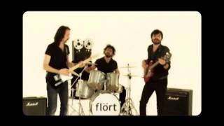 Flört - Sevmez Olaydım