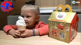 ✔ Кукла Барби. Игрушки Хэппи Мил из МакДональдса с Ярославой / Happy Meal McDonald's Barbie