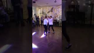 Бачата у Мамы Хуана! Чино и Олеся - Marino Castellanos "Corazon No Llores"
