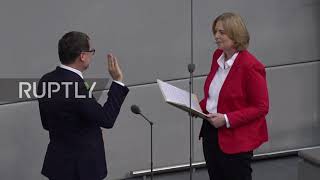 Germany: New government ministers swear oath in Bundestag