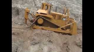 CATERPILLAR D11 BULLDOZER NEARLY FALLS OFF CLIFF