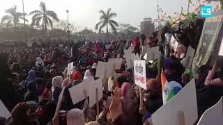 Lucknow: Shaheen Bagh style anti CAA protest of women continued at Ghanta Ghar, Hussainabad
