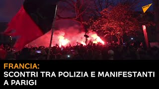 Francia, scontri tra polizia e manifestanti a Parigi