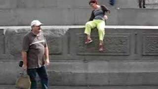 Live from London : Troubles @ Trafalger Square