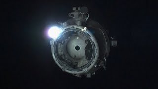Shenzhou-16 undocking