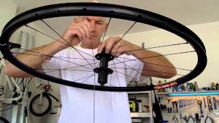 Cross 3 Wheel Lacing