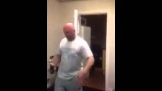 Crazy Slovak singing Indian song