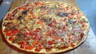 Открытый испанский пирог с тунцом / Empanada con atun