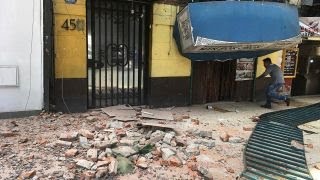 Powerful 7.1 earthquake shakes Mexico City