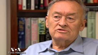 Калугин: российские спецслужбы общались со Сноуденом