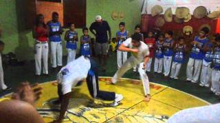 Roda batizado capoeira gerais januaria 2014