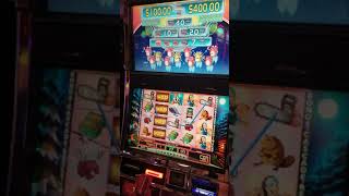 FOUR WINDS HARTFORD - Invaders slots bonus