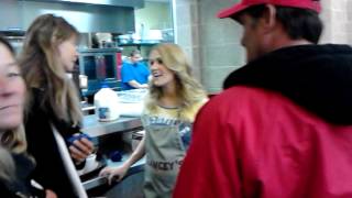 Carrie Underwood at the room in the inn in Nashvil