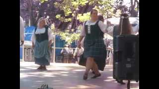 Santa Cruz Scottish Country Dancing Class demonstrates at Pleasanton Games August 30, 2014