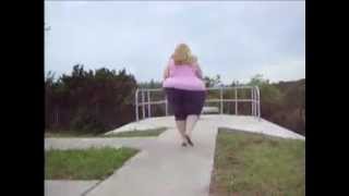 hot ssbbw  walking