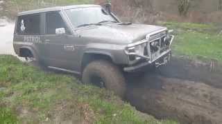 Tony nel fango (Nissan Patrol GR Y60)b