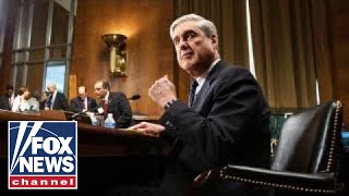 Judge questions Mueller decision to prosecute Manafort