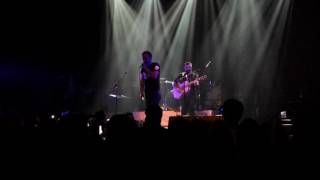 Love of Lesbian - La niña imantada