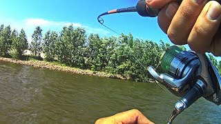 Эта река кишит рыбой! Рыбалка со спиннингом на реке Бузан 2018