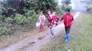 Chợ Đồn Mến Yêu Group: cái lạnh của trẻ tiểu học Pù Lùng 1