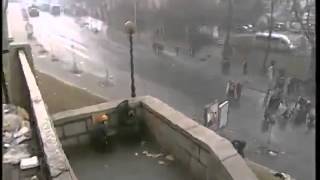 Украина. Убийство на майдане в прямом эфире