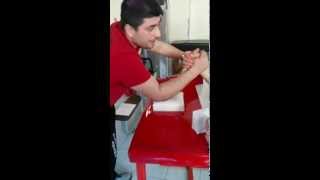 AKYAZI BELEDİYESİ SPOR ŞENLİKLERİ BİLEK GÜREŞİ BRANŞI KURAL TANITIM VİDEOSU