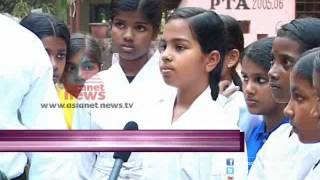 Girls at Karate Practice:കരാട്ടെ