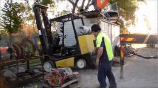 Neglected Forklift Oil Change using HIAB!
