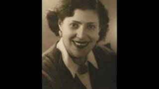 E.  M.  Verbitskaya performs Russian Love Songs