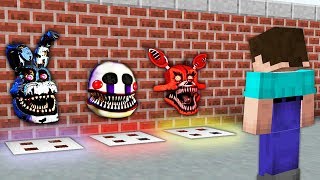 КАКОЙ СТРАШНЫЙ ЛЮК ВЫБЕРЕТ НУБ В МАЙНКРАФТ? АНИМАТРОНИКИ ФНАФ FNAF Майнкрафт Видео Мультик ФоксиЧика
