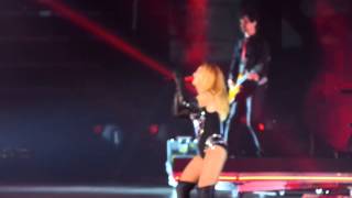Shania Twain: Man! I Feel Like A Woman Live: Rock This Country Tour