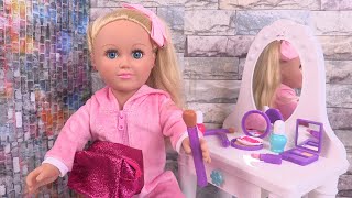 Poupée Jojo Siwa Coiffeuse Vanity Morning Routine du Matin