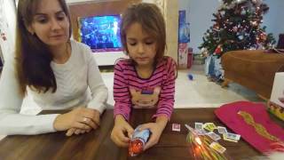 Elife minik sürprizler noel babadan , kinder joy cars