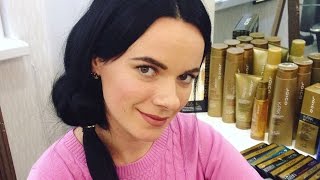 Прическа за 1 минуту Для длинных  и средней длины волос.