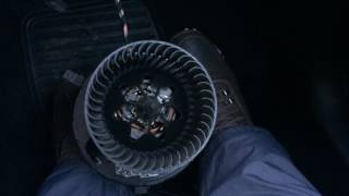 Octavia A5 FL вращение моторчика вентилятора салона.
