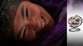The Afghan Clinic That Cares For Amputees, Run By Amputees (2010)