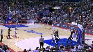 P.J. Tucker punches Blake Griffin to the face, gets ejected | 10 Mar 2014