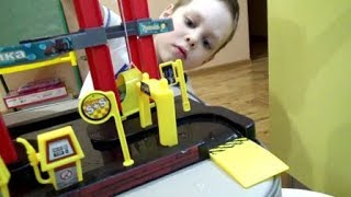 ХОТ ВИЛС (Hot Wheels) машинки и Парковка с трассой. РАСПАКОВКА игрушек