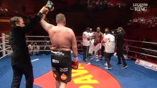Evander "The Real Deal" Holyfield vs "Super" Brian Nielsen - Part 2/2