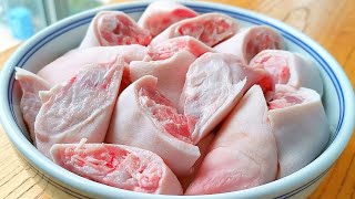 【小穎美食】豬腳最好吃的做法，不油炒不加水，加一碗黃豆，出鍋連湯汁都不剩