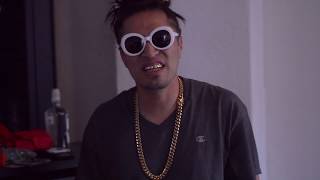 Que Tienes En Tu Cangurera?? feat Aguila Sativa y Aivan on da Beatz